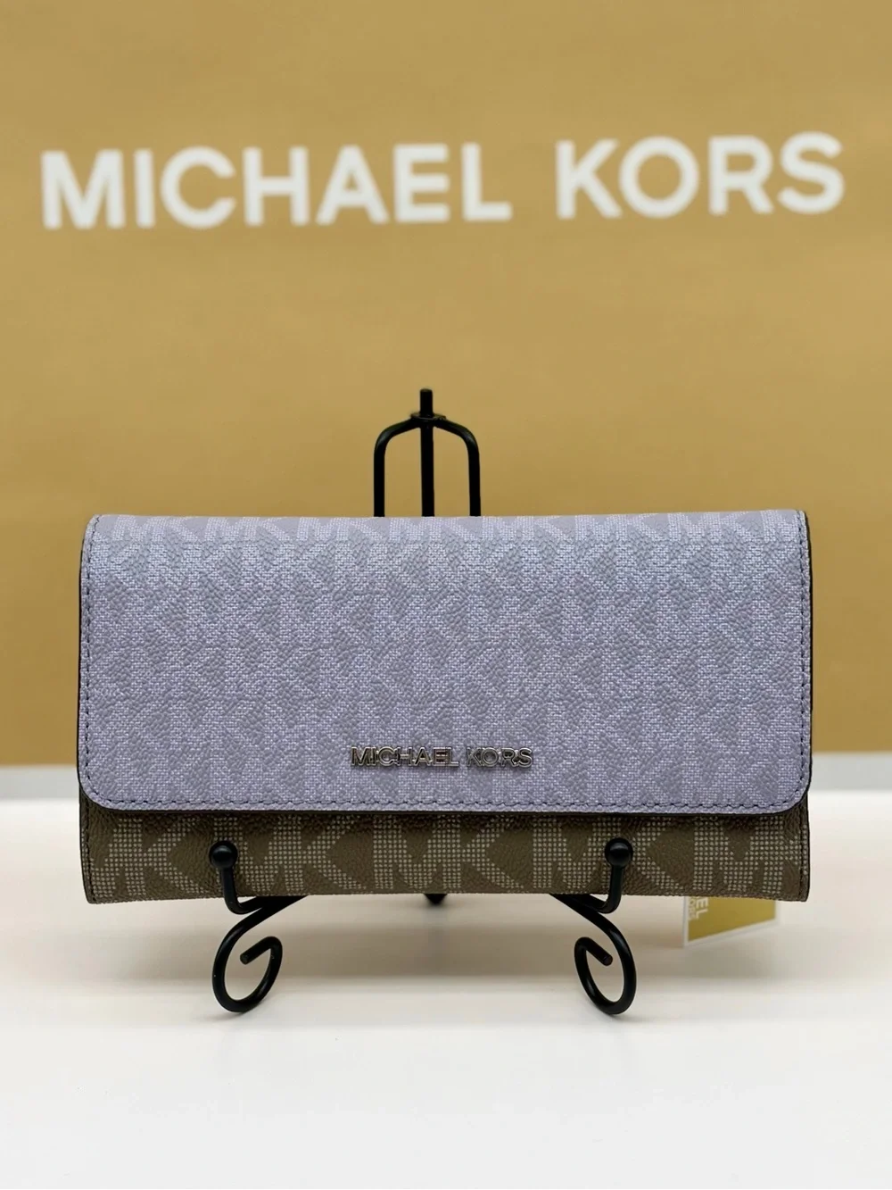 Michael Kors Two-Tone Jet Set Travel Trifold Wallet Lilac Multi